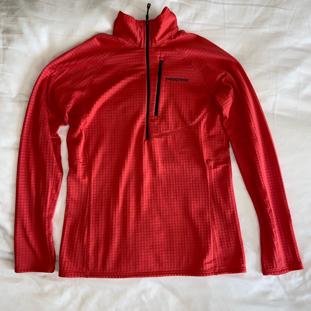 Patagonia R1 Half Zip Pink Size Medium
